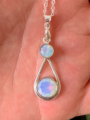 Collana con ciondolo - , in