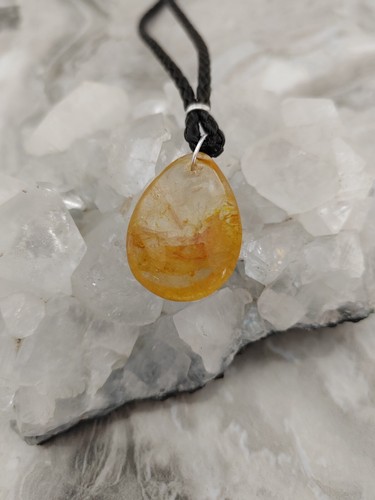 Pendente collana quarzo