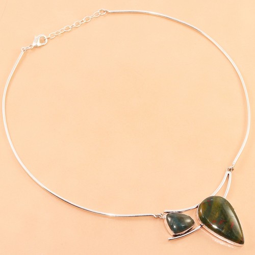 Collana pietra preziosa - , sangue